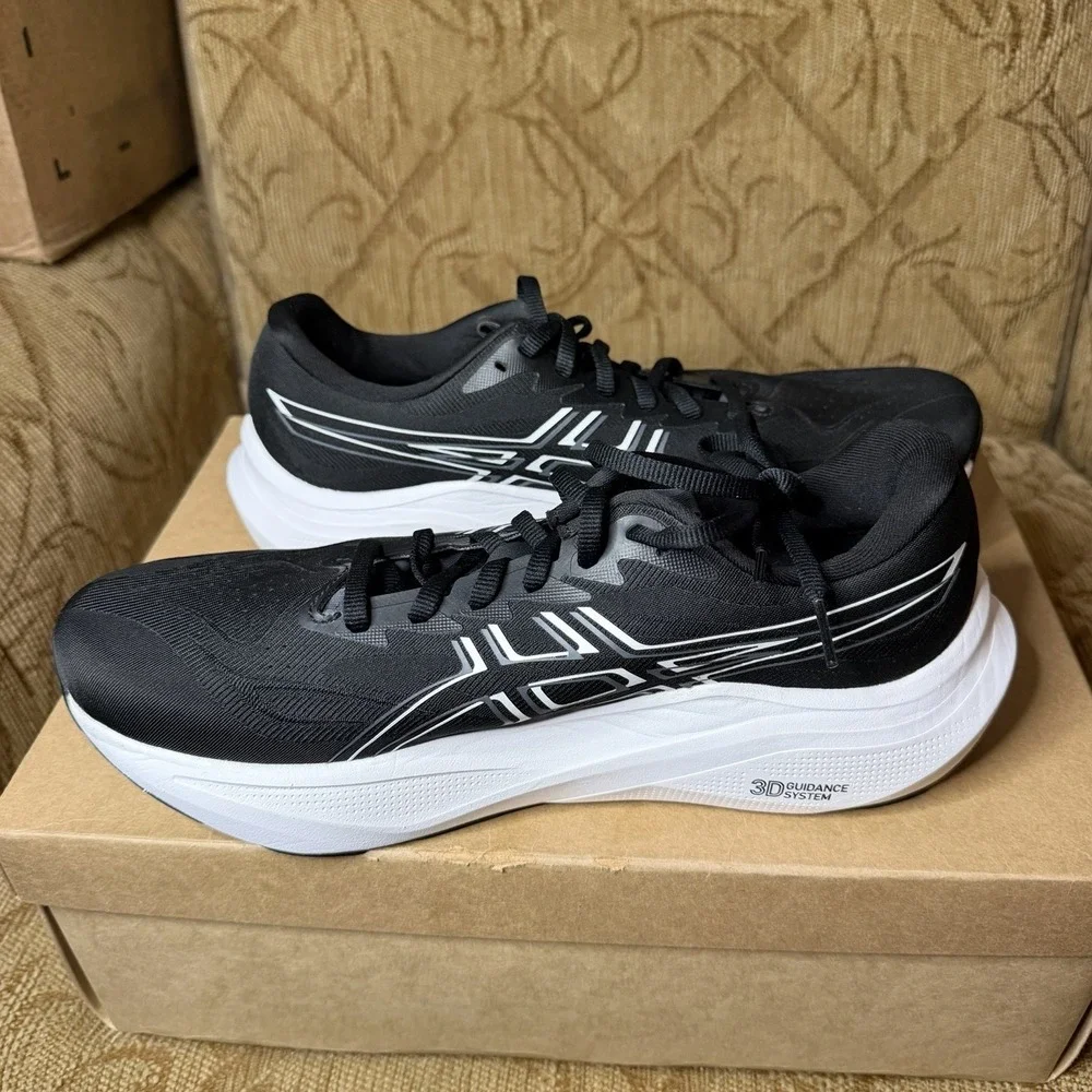 Asics GT-2000 14 Black White Running Shoes Women's Size 10.5 Wide EXCELLENT!